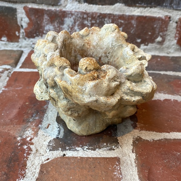 Hayes Parker Signed Stonecast Collection for Faroy Votive Holder - Picture 8 of 13